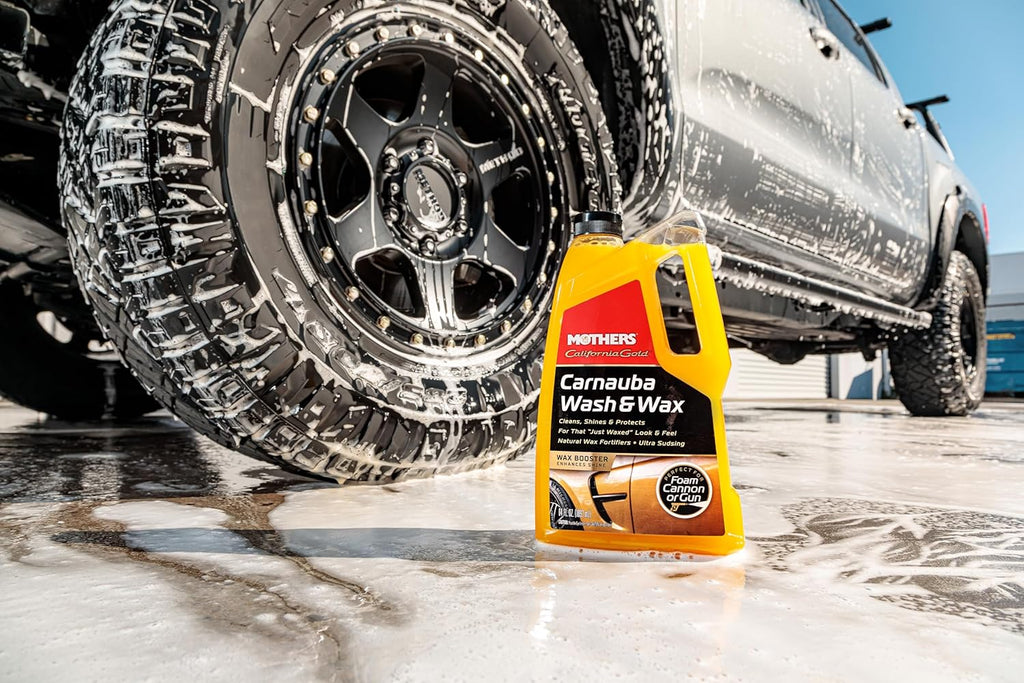 California Gold Carnauba Wash & Wax, 64 Oz. (05674) | Cleans, Shines & Protects, Gentle, Ph Balanced, Ultra-Sudsy, Spot-Free, Brilliant Finish, Won'T Strip Wax or Ceramic